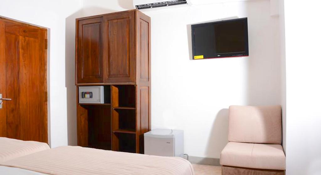 Inlak Garden Hotel Negombo Quarto foto