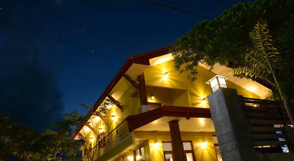 Inlak Garden Hotel Negombo Exterior foto